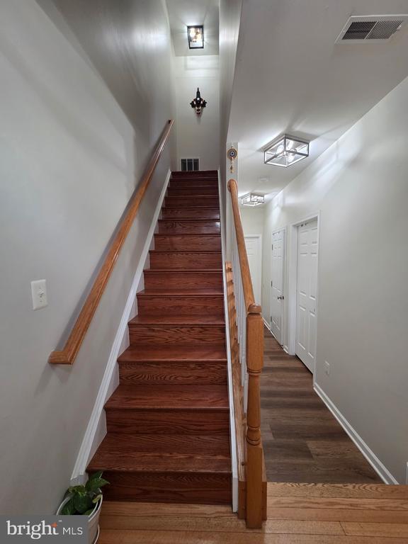 Building Photo - 42837 Sykes Terrace