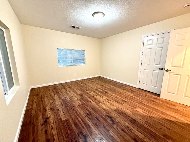 Foto del edificio - 408 Page St