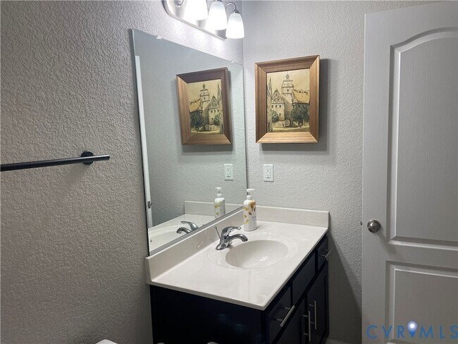 Building Photo - 5012 Spinel St