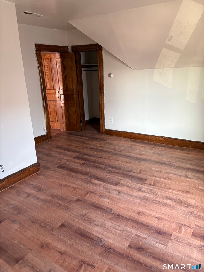 Building Photo - 1311 Park Ave