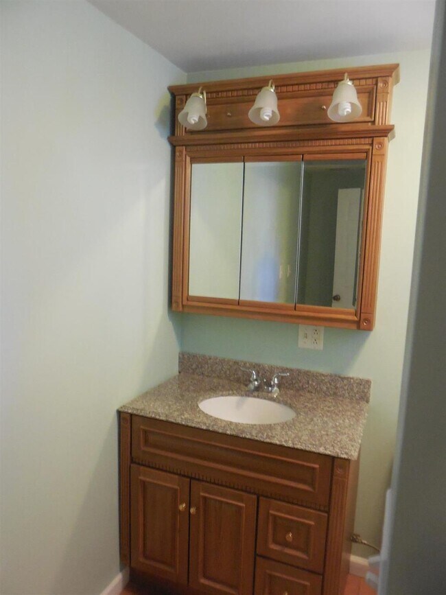 bathroom with shower - 3 Liguori Dr