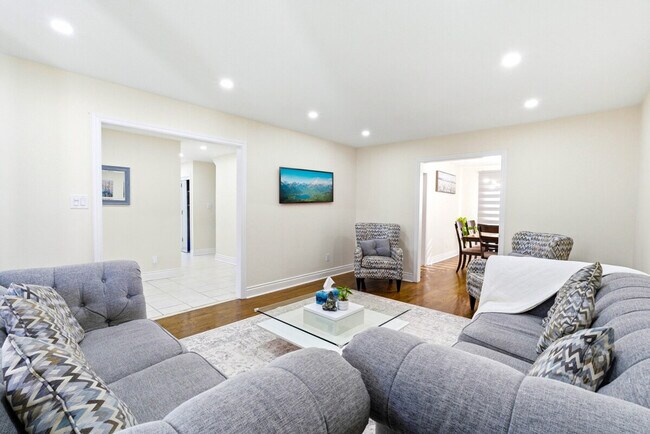 Building Photo - 3 Morgandale Crescent