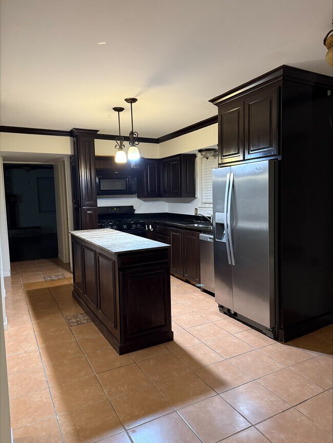 Photo - 1333 Carriage Dr House