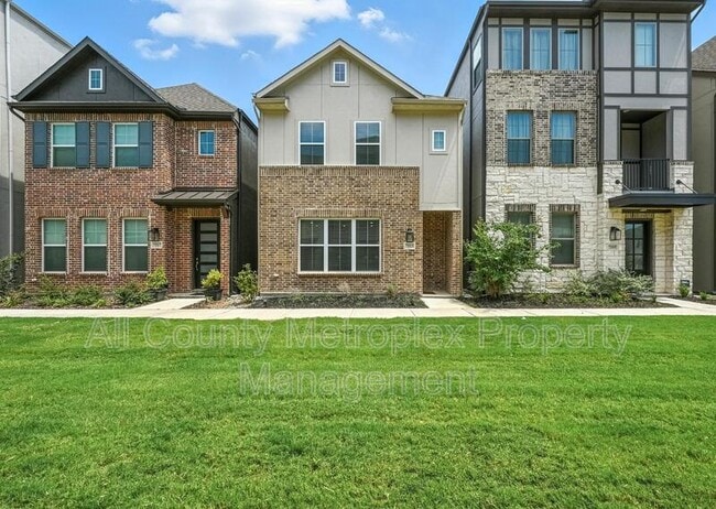 Photo - 7513 Laburnam Rd House