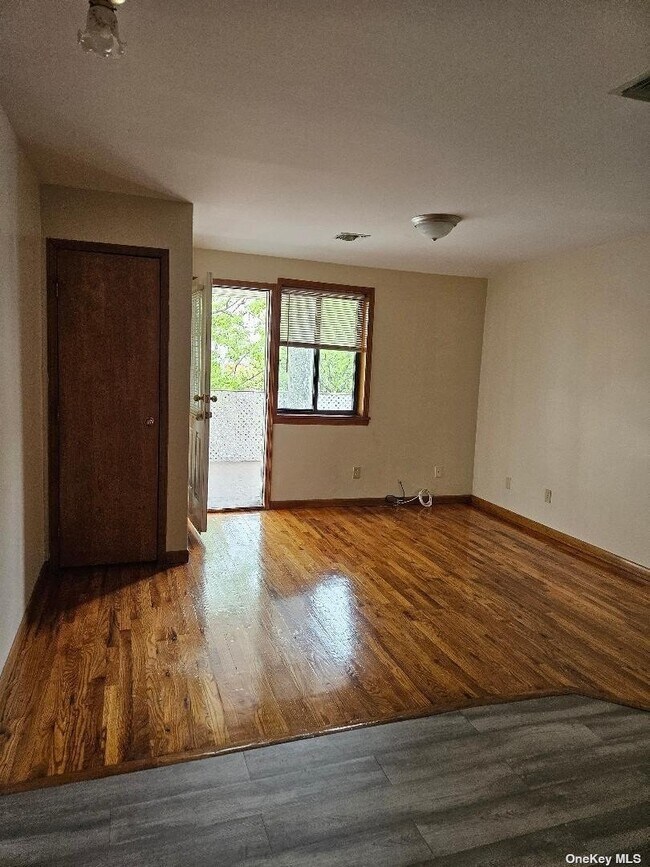 Foto del edificio - 135-35 Lefferts Blvd