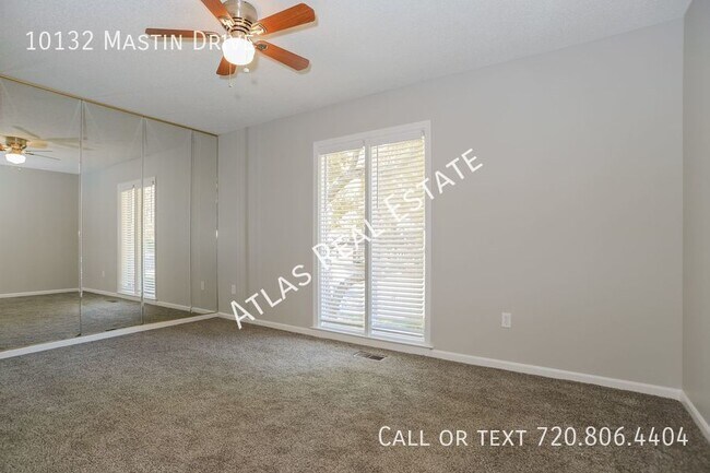 Foto del edificio - Huge 4 bedroom 3.5 bath with Guest suite i...