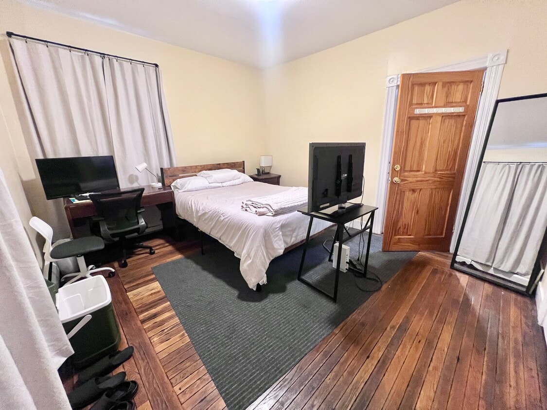 Photo - 206 California Ave (Providence, RI)