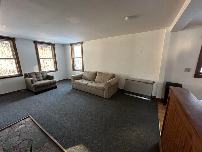 Foto del edificio - 1889 VT-30