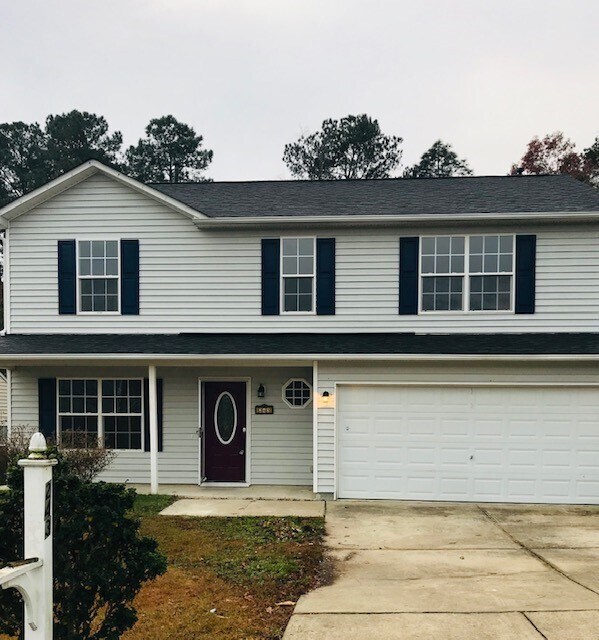 Primary Photo - 243 N Fuquay Springs Ave