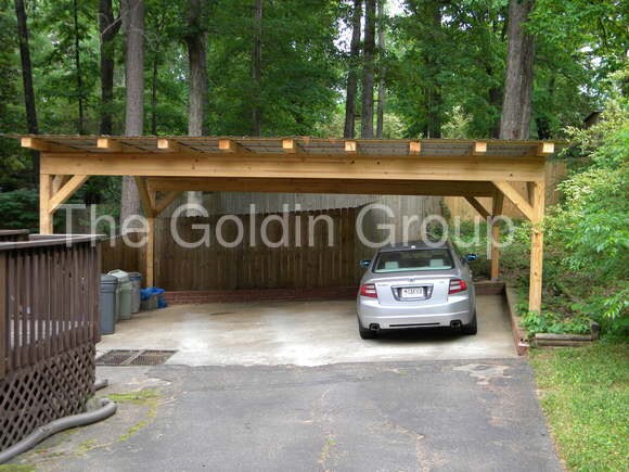 Building Photo - 1110 N Valley Dr