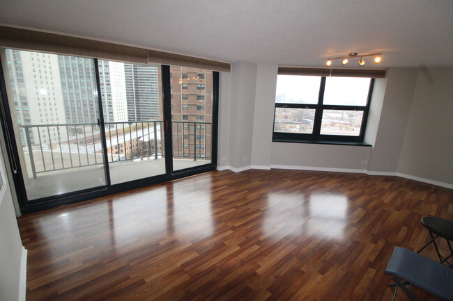 Foto del edificio - 3660 N Lake Shore Dr