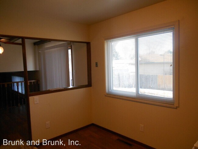 Building Photo - 3 br, 2.5 bath House - 4623 Misty Drive