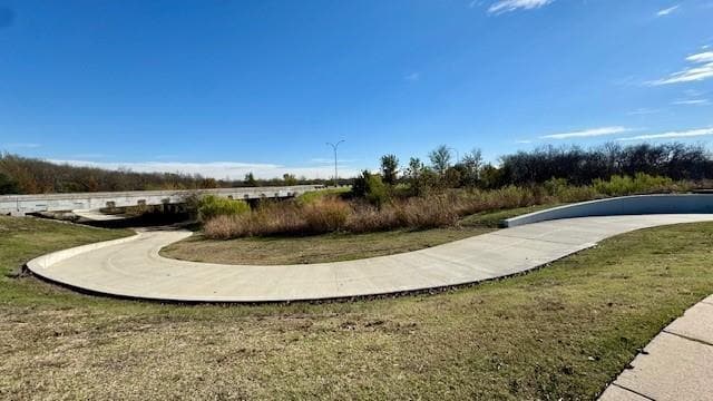 Foto del edificio - 6718 Hillgreen Dr