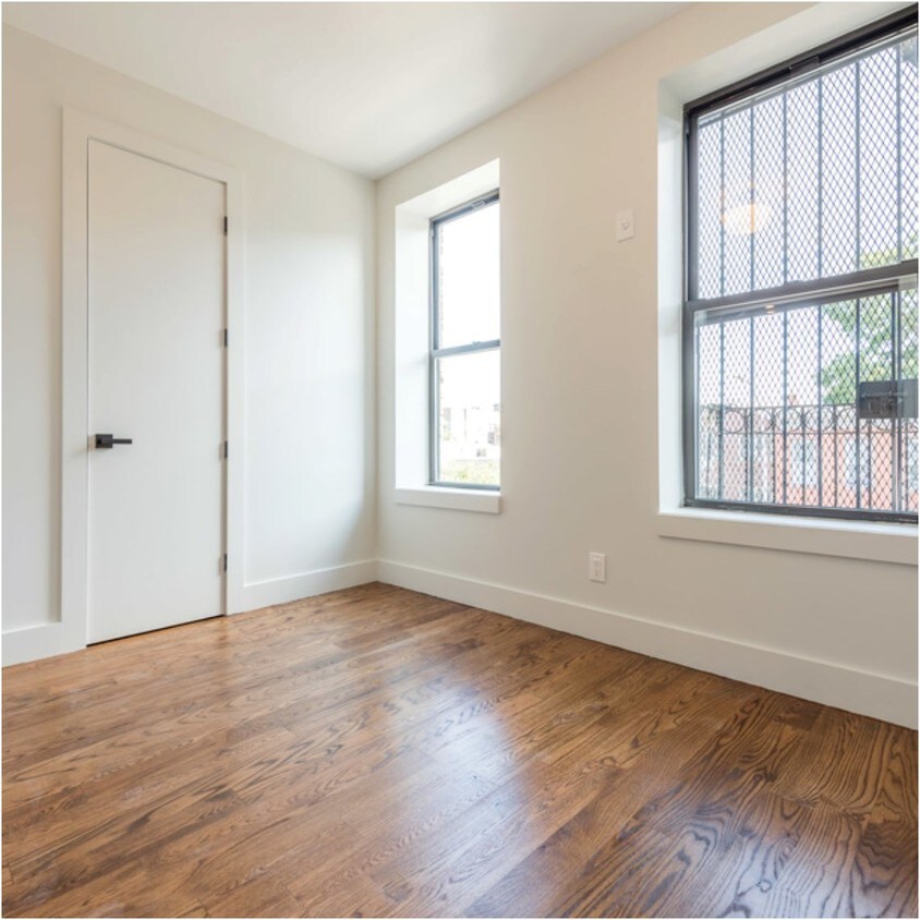 Foto principal - 662 Hancock St