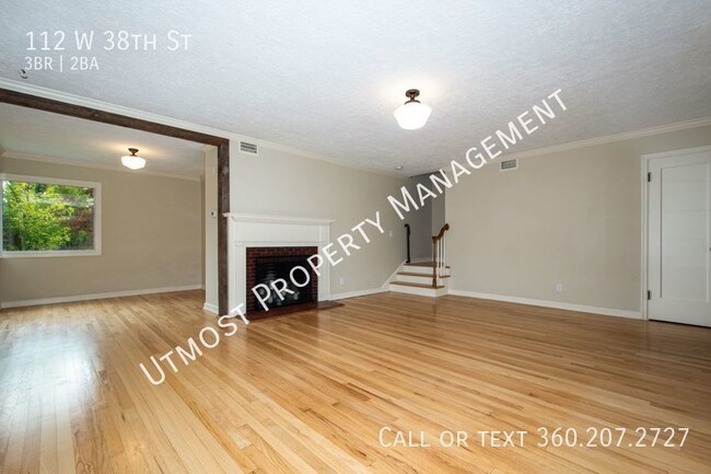 Building Photo - Beautifully Restored 3BD Downtown Vancouve...