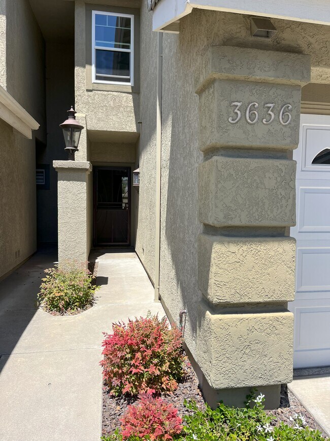 Foto del edificio - 3636 Ruette de Ville