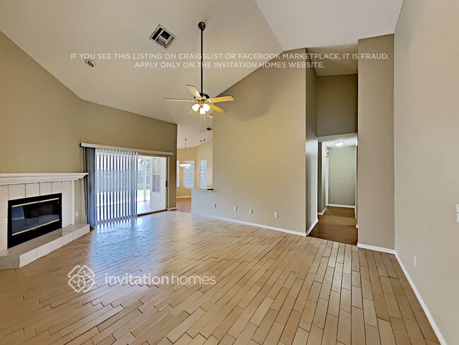 Building Photo - 927 Silverton Loop
