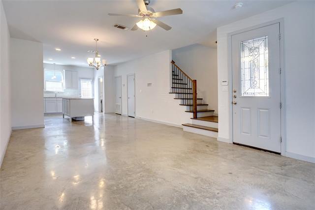 Foto del edificio - 3427 W 6th St