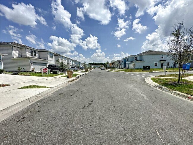 Foto del edificio - 4621 Sparkling Shell Ave
