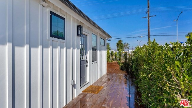 Building Photo - 6761 Case Ave