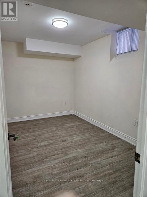 Photo du bâtiment - 49 Dawes Rd