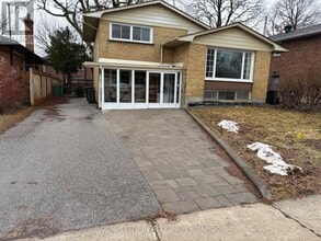 Building Photo - 20 Shrewsbury Square