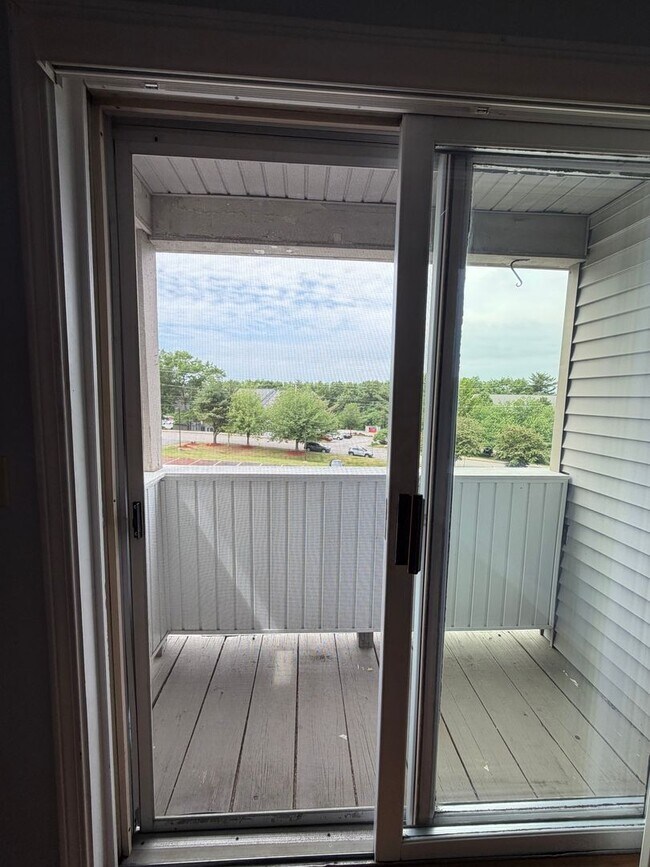 Foto del edificio - Deer Haven Preserve 2 bed, 1 bath 3rd floor unit