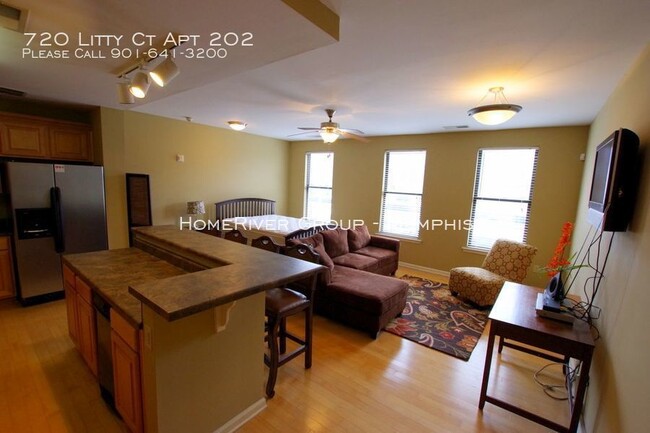 Building Photo - 720 Litty Ct