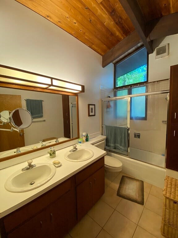 Building Photo - 12 White Pine Ln