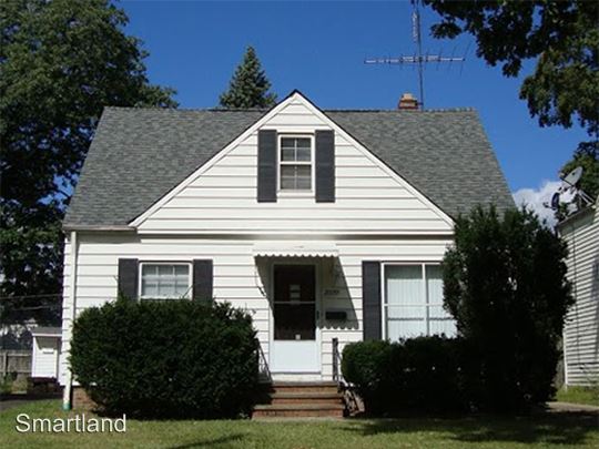 Building Photo - 20091 Green Oak Dr