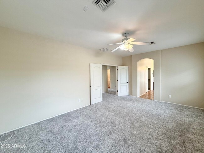 Foto del edificio - 16803 N 50th Way