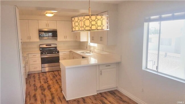 Building Photo - 158 W Marquita