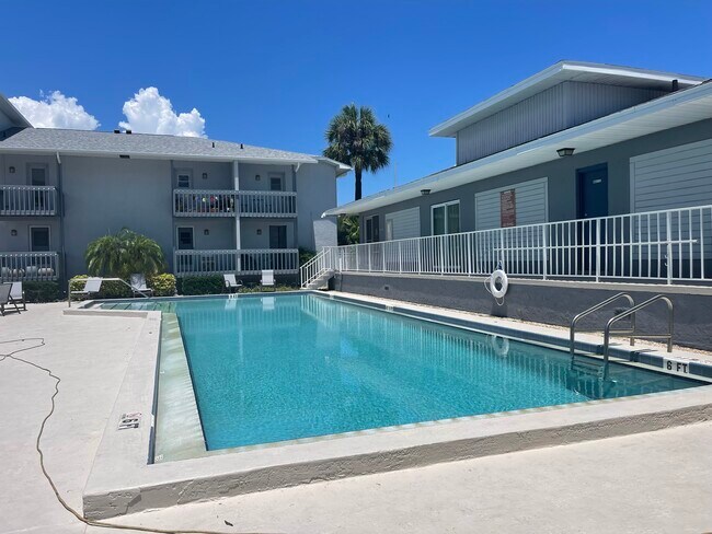Foto del edificio - 4861 W McElroy Ave