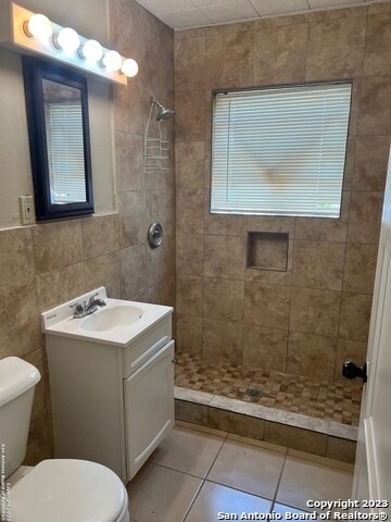 Building Photo - 218 Adelphia Ave