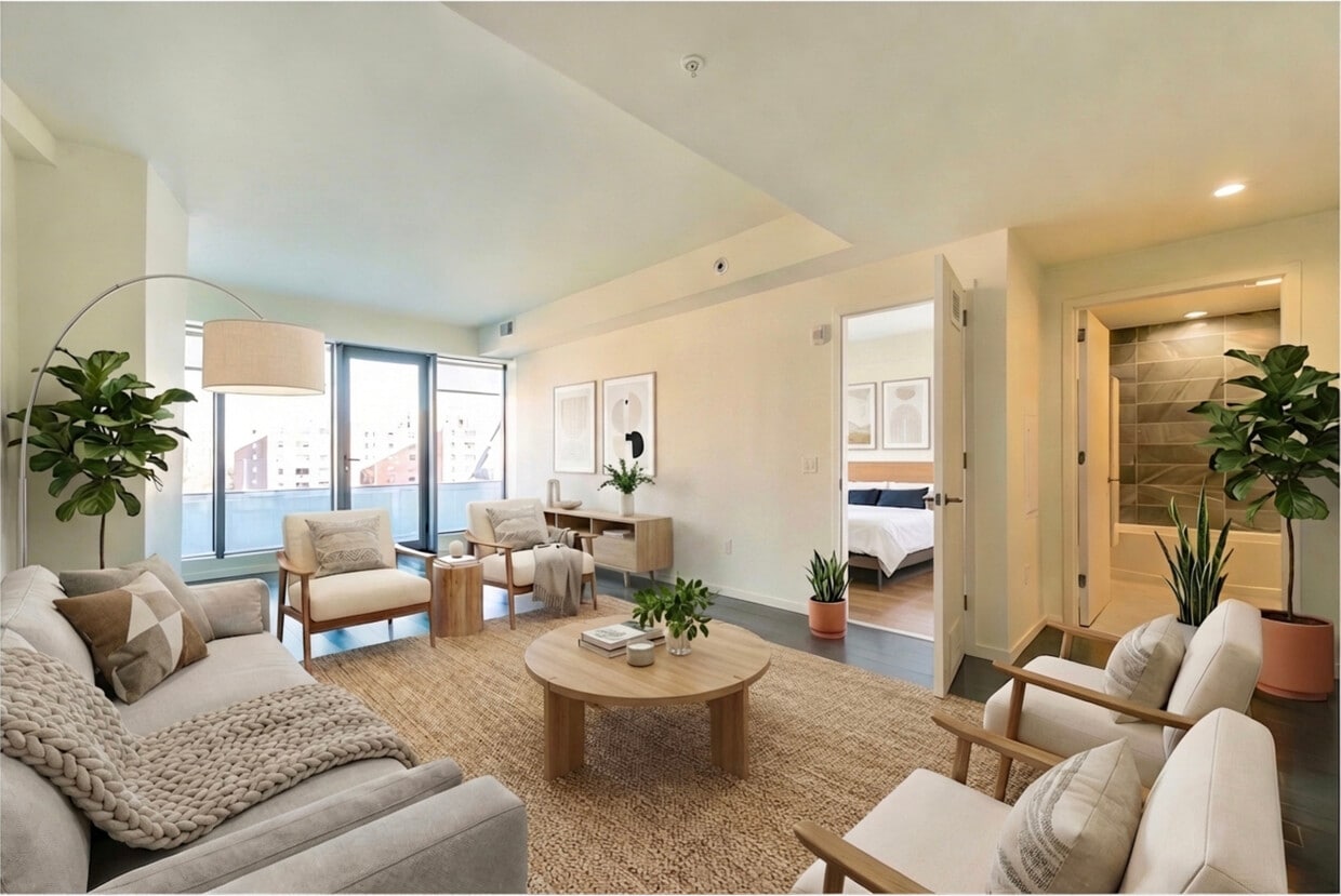 Building Photo - Lotus 315