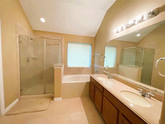 Foto del edificio - 2410 Chase Harbor Ln