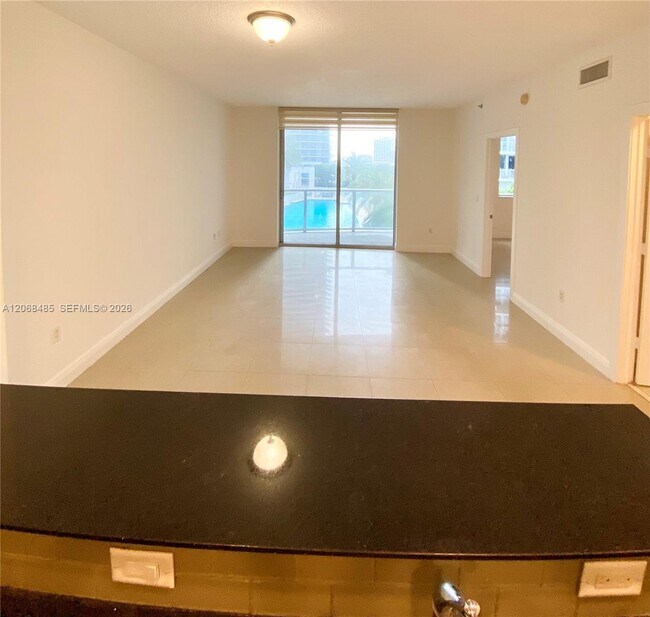 Foto del edificio - 1060 Brickell Ave