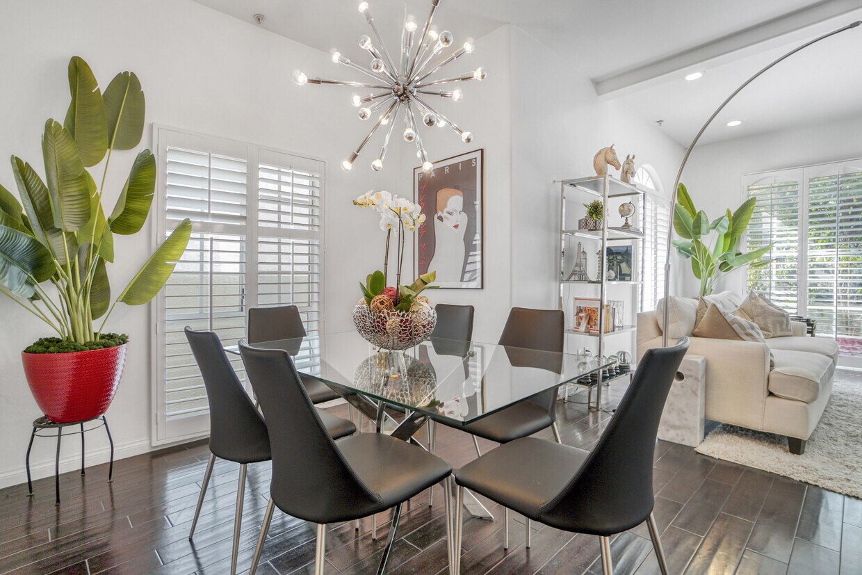 Foto principal - 1706 Colby Ave