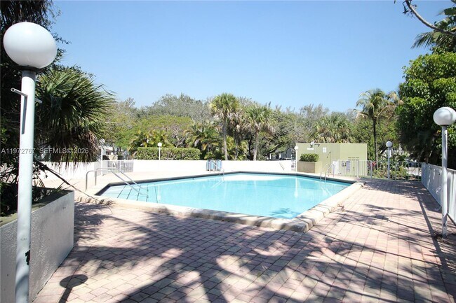 Building Photo - 4235 N University Dr