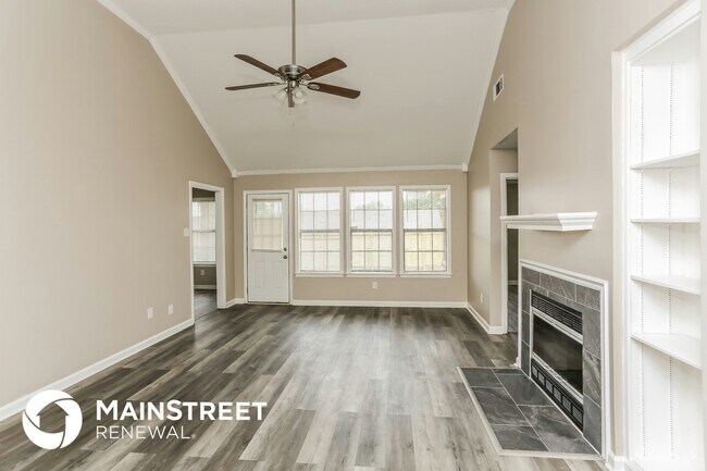 Building Photo - 5299 Shady Ridge Dr