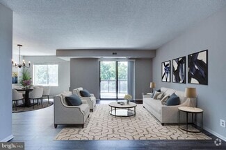 Building Photo - 8370 Greensboro Dr