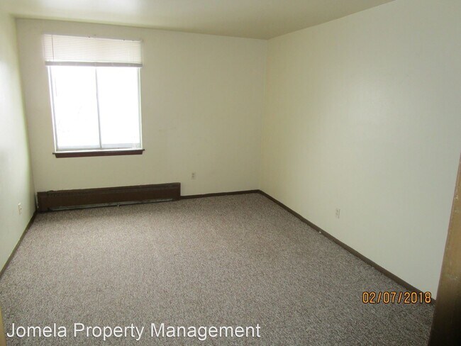 Building Photo - 1143 N 29th St