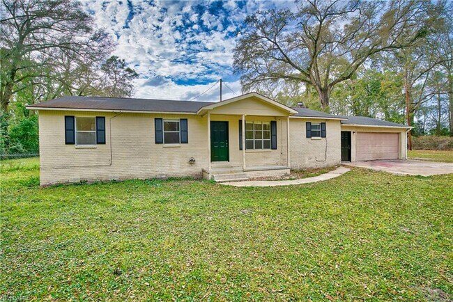 Foto del edificio - 3858 Randall Rd