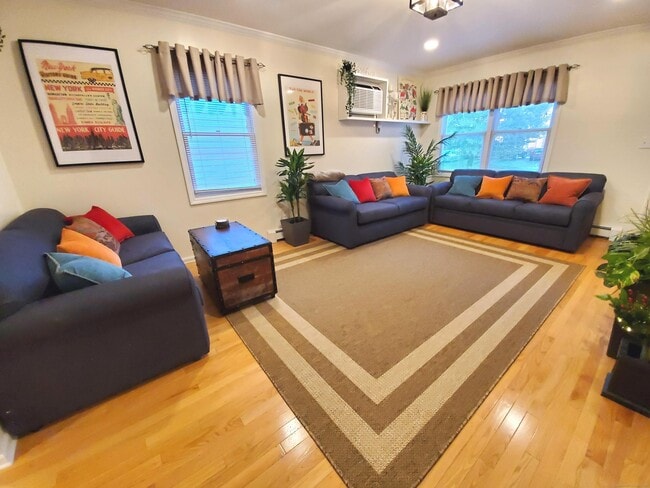 Foto del edificio - 39 Nash Pl