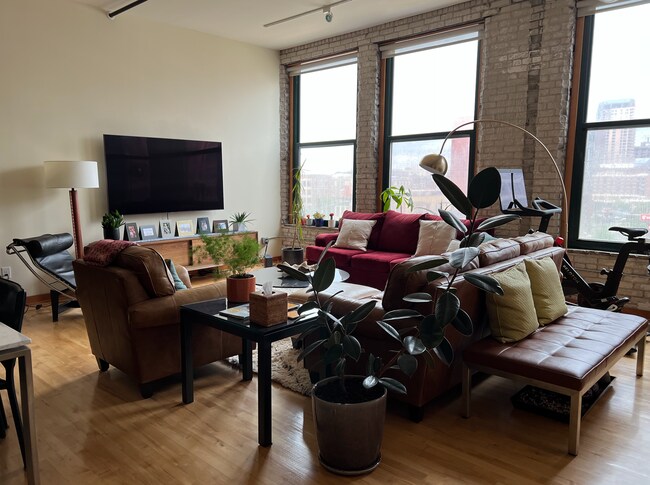 Foto del edificio - 523 Jackson St