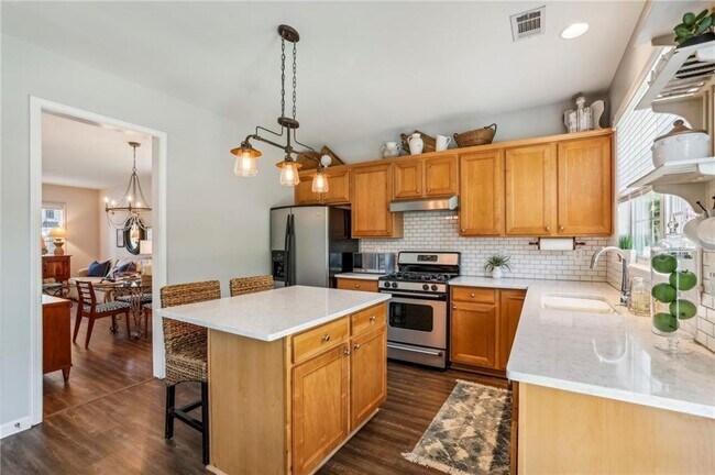 Building Photo - 4020 Emerald Glade Ct