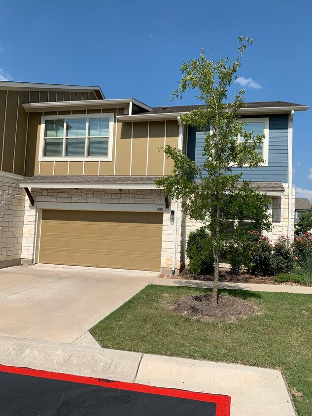 516 E Slaughter Ln Unit 2904, Austin, TX 78744 Condo for