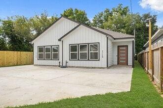 Building Photo - 4338 Brinkley St