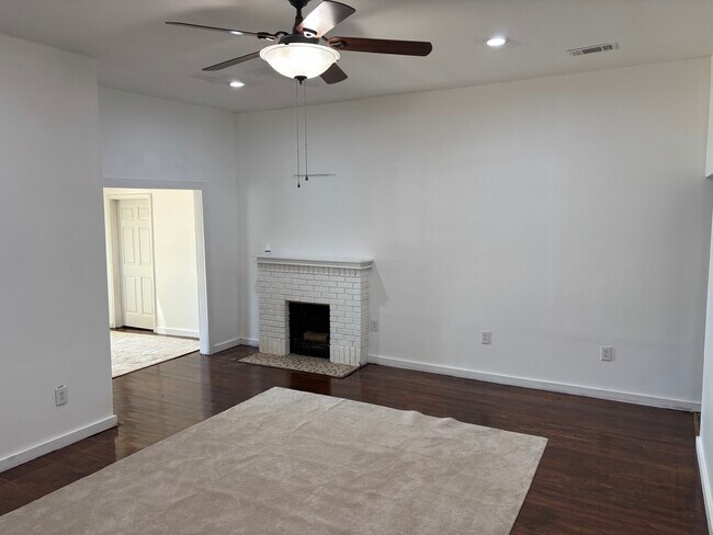 Sala de estar - 147 Lestrade Pl