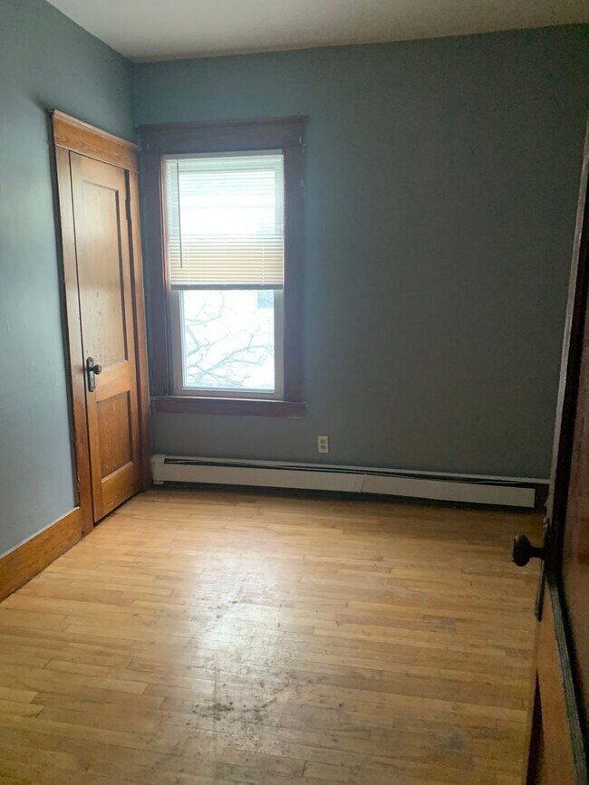 Foto del edificio - 255-57 VROOMAN AV. AMSTERDAM, NY 12010